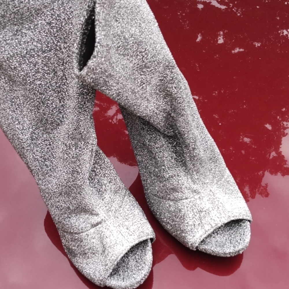 Jessica Simpson Silver Open Toe Booties (8)